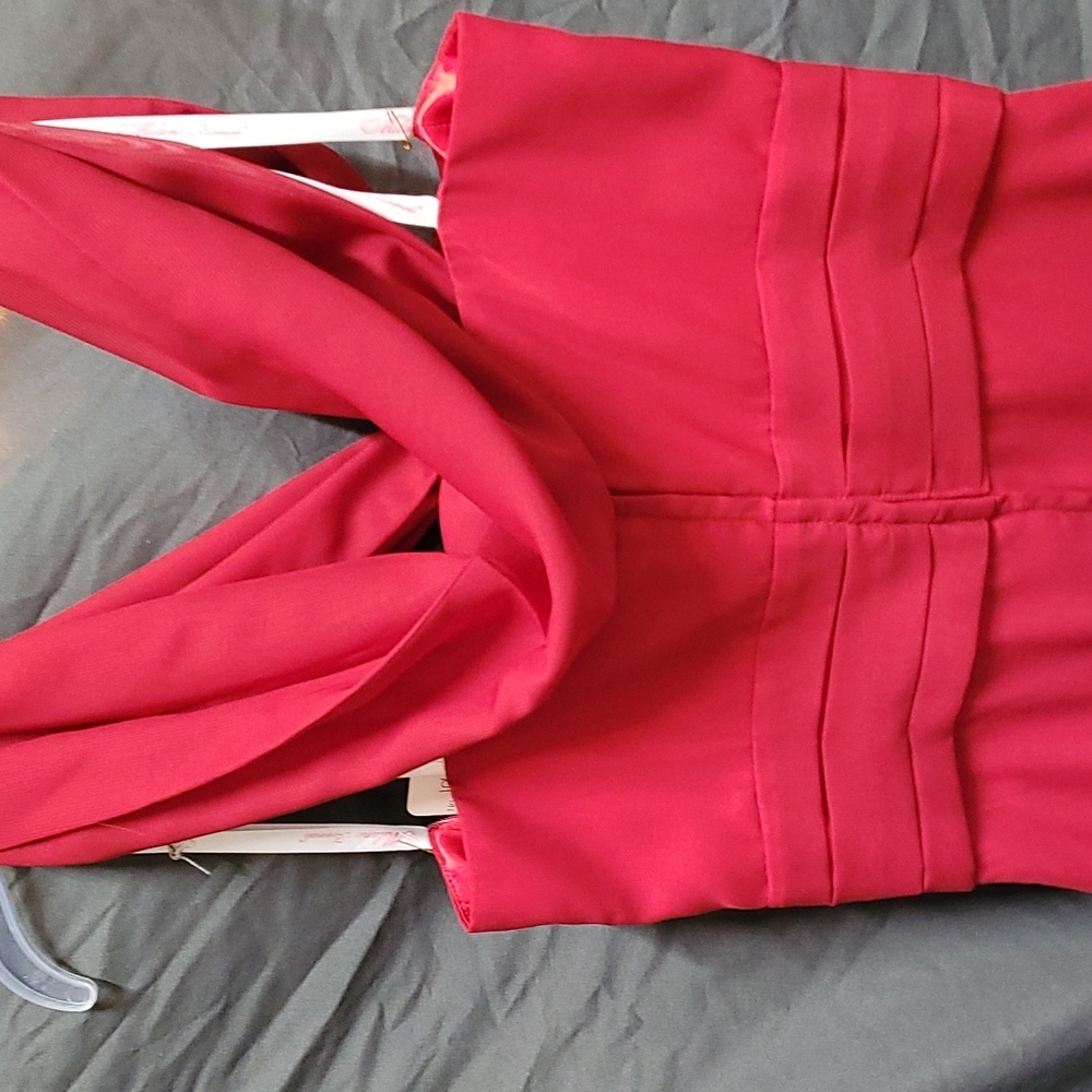 Dress - Picture 5 of 9